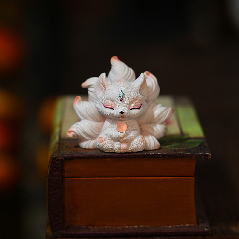 Cute Nine-tailed Fox Miniature - Resin Art Aesthetic recension och pris